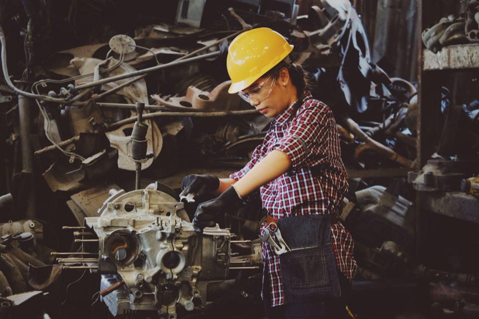 Manufacturing operator in Texas